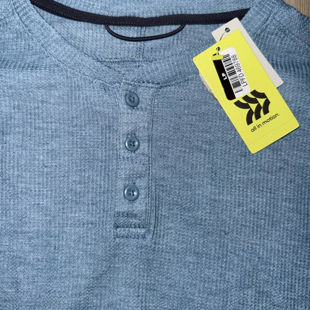 All in Motion Men’s Size Small Long Sleeve Henley Shirt blue NWT - Picture 3 of 4